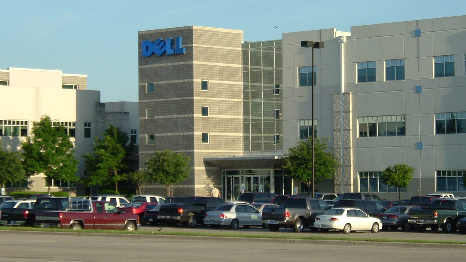 Dell Responds to NPR Piece Outlining LGBTQ Discrimination at the Company -  DiversityInc